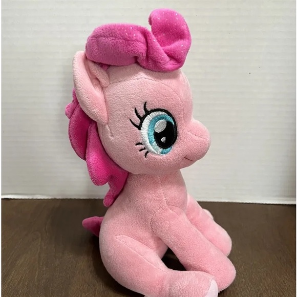 My Little Pony Pinkie Pie Plush 10" Sitting Stuffed Animal Balloon Aurora Hasbro - Picture 1 of 7